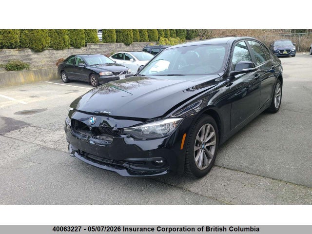 Продажа на аукционе авто 2016 Bmw 320i, vin: WBA8A3C54GK688766, номер лота: 40063227