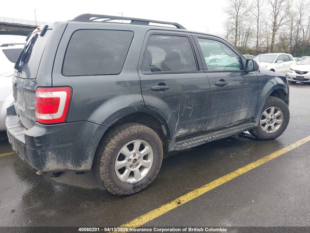 40060201 :رقم المزاد ، 1FMCU93G69KC83936 vin ، 2009 Ford Escape Xlt مزاد بيع