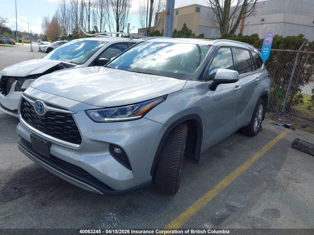 2021 Toyota Highlander Hybrid Platinum მანქანა იყიდება აუქციონზე, vin: 5TDEBRCH6MS029818, აუქციონის ნომერი: 40063245