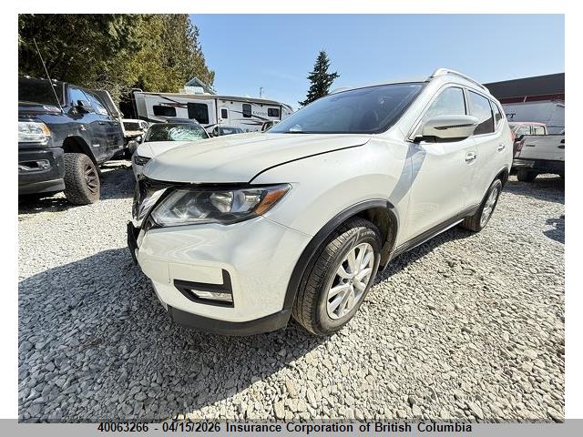5N1AT2MV4KC821211 Nissan Rogue