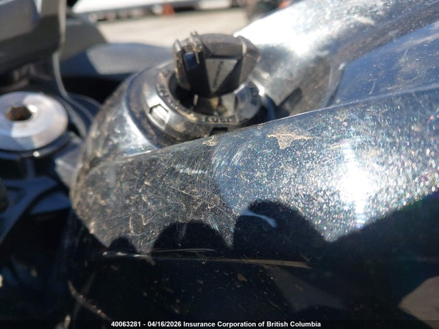 Kawasaki Ex650 F 2019 JKAEXEK13KDA32244 Image 11