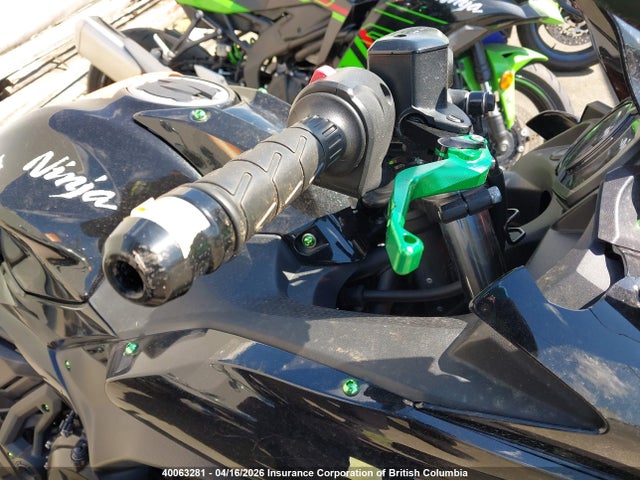 Kawasaki Ex650 F 2019 JKAEXEK13KDA32244 Image 17
