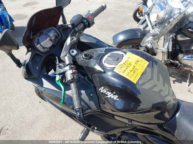 Kawasaki Ex650 F 2019 JKAEXEK13KDA32244 Image 20