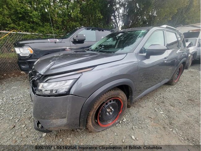 5N1DR3CE8NC201968 Nissan Pathfinder Sl