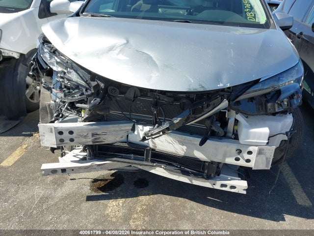 5TDGSKFC4SS185143 Toyota Sienna Le/xse/limited/platinum
