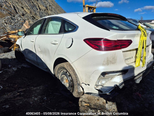 2021 Kia Forte მანქანა იყიდება აუქციონზე, vin: KNAF55AC4M5096416, აუქციონის ნომერი: 40063405