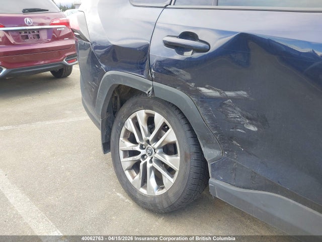 2019 Toyota Rav4 Xle/xle Premium მანქანა იყიდება აუქციონზე, vin: 2T3R1RFV2KW013486, აუქციონის ნომერი: 40062763
