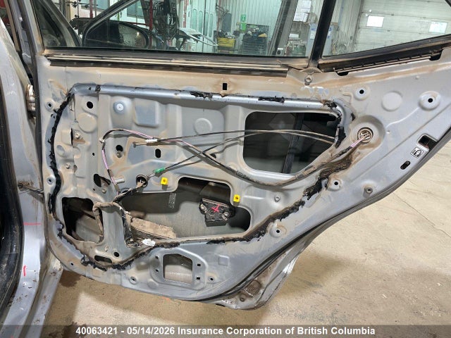 2T1BURHE7GC686040 Toyota Corolla L/le/le Pls/prm/s/s Pls