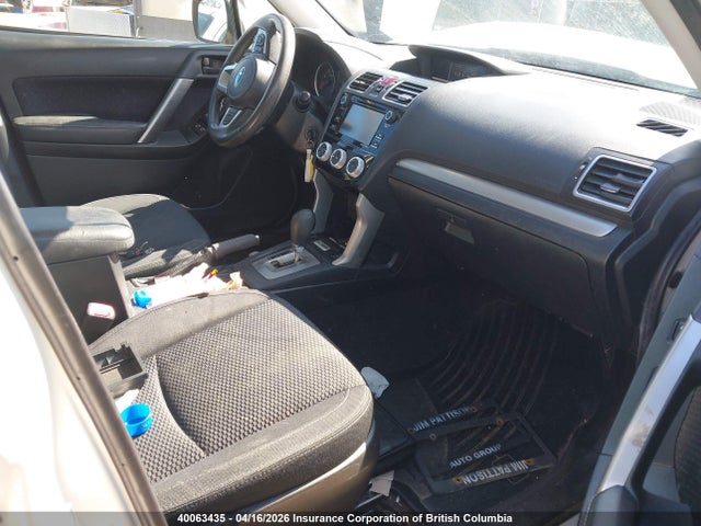 40063435 :رقم المزاد ، JF2SJEDC3JH509883 vin ، 2018 Subaru Forester 2.5i Premium مزاد بيع