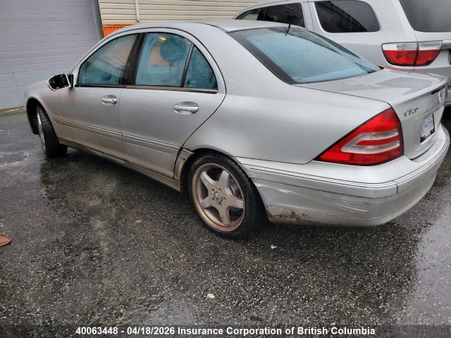 40063448 :رقم المزاد ، WDBRF64J41F061991 vin ، 2001 Mercedes-benz C 320 مزاد بيع