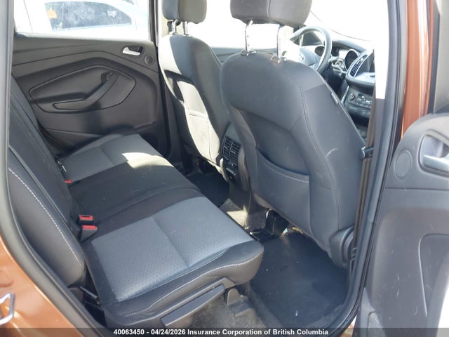 1FMCU9GD5HUC57167 Ford ESCAPE SE