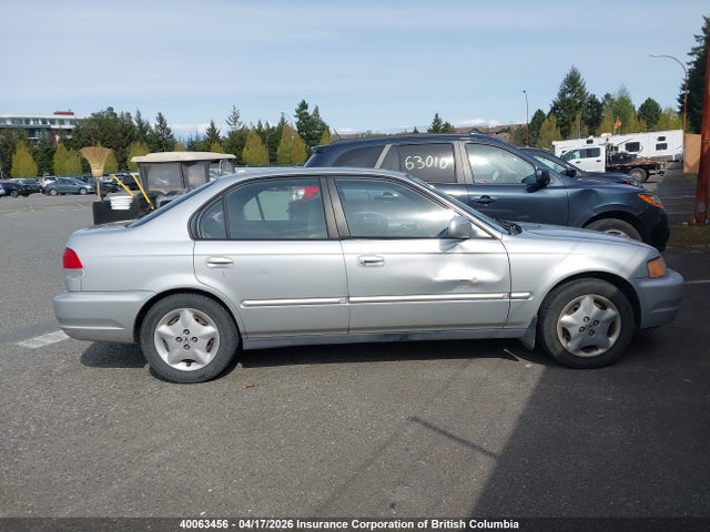 Продажа на аукционе авто 1999 Acura 1.6el, vin: 2HHMB4648XH905392, номер лота: 40063456
