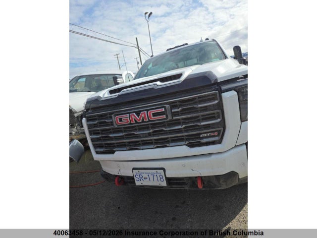 40063458 :رقم المزاد ، 1GT49VEY4RF247776 vin ، 2024 Gmc Sierra K3500 At4 مزاد بيع