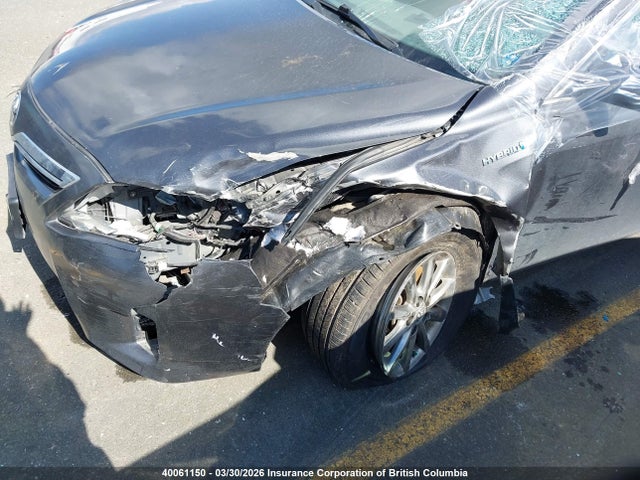 2010 Toyota Camry Hybrid მანქანა იყიდება აუქციონზე, vin: 4T1BB3EK1AU119647, აუქციონის ნომერი: 40061150