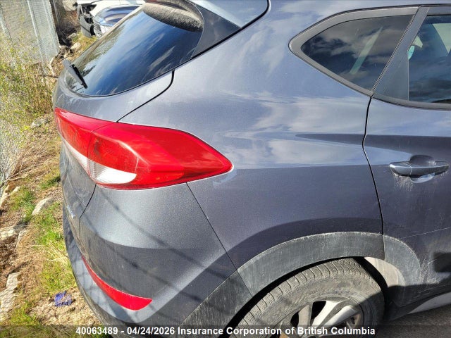 KM8J3CA41HU451713 Hyundai Tucson Limited/sport And Eco/se