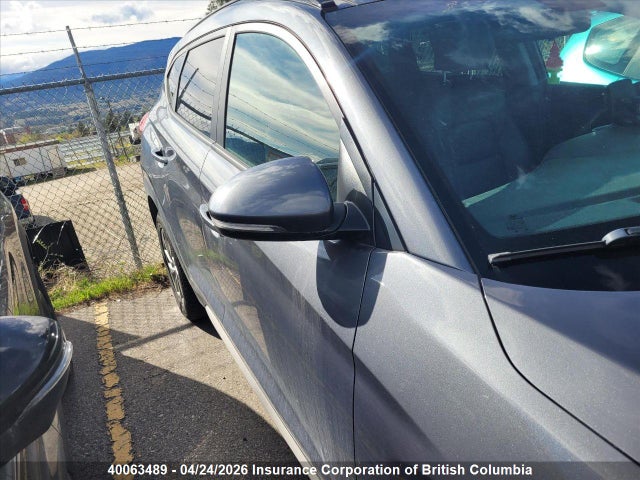 KM8J3CA41HU451713 Hyundai Tucson Limited/sport And Eco/se