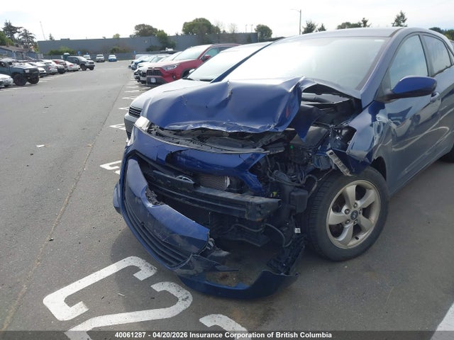 Продаж на аукціоні авто 2013 Hyundai Elantra Gt, vin: KMHD25LE6DU113039, номер лоту: 40061287