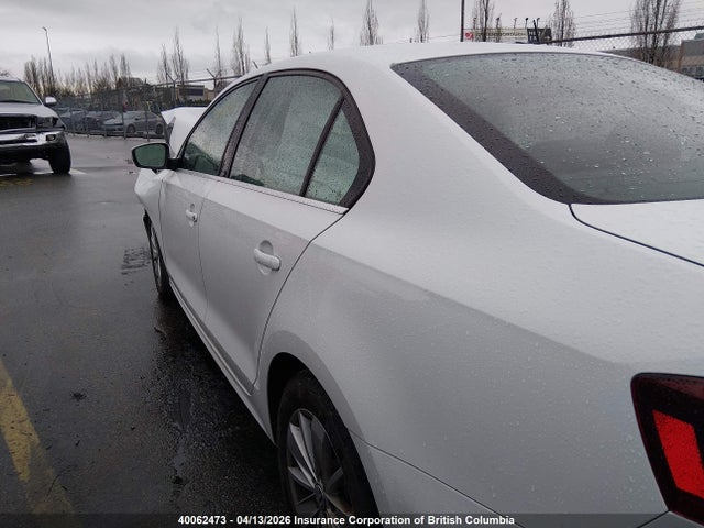 3VW267AJ0GM264928 Volkswagen JETTA S