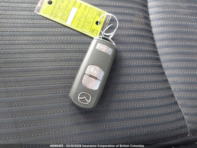 3MZBM1L75GM305221 Mazda 3 TOURING
