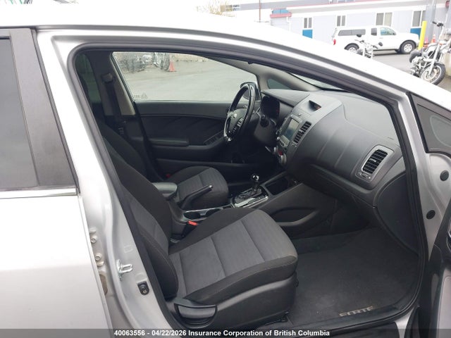 Продажа на аукционе авто 2017 Kia Forte, vin: 3KPFL4A88HE104784, номер лота: 40063556