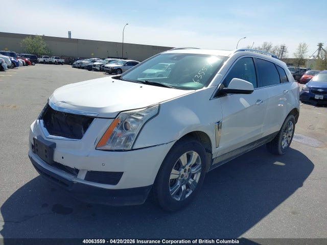 Cadillac SRX 2015 3GYFNEE37FS591371 Image 2