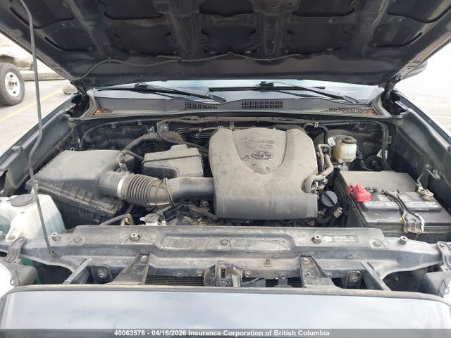 5TFDZ5BN3JX038117 Toyota Tacoma Sr5