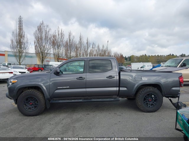 5TFDZ5BN3JX038117 Toyota Tacoma Sr5