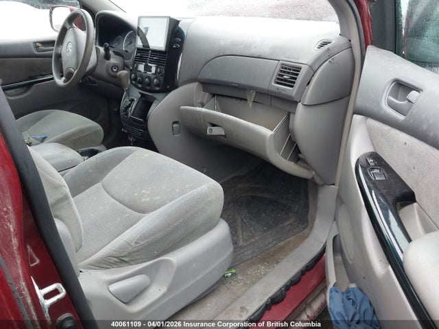 2004 Toyota Sienna Ce/le მანქანა იყიდება აუქციონზე, vin: 5TDZA23C94S077068, აუქციონის ნომერი: 40061109