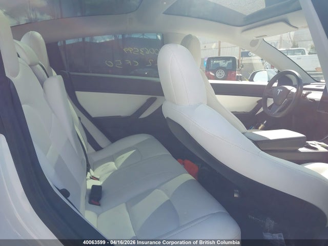 5YJ3E1EA5LF734743 Tesla MODEL 3
