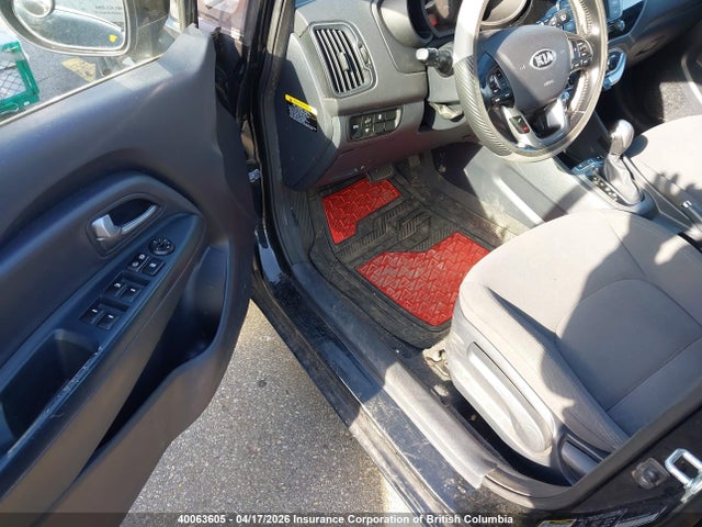 40063605 :رقم المزاد ، KNADN5A37H6805203 vin ، 2017 Kia Rio Ex/sx مزاد بيع