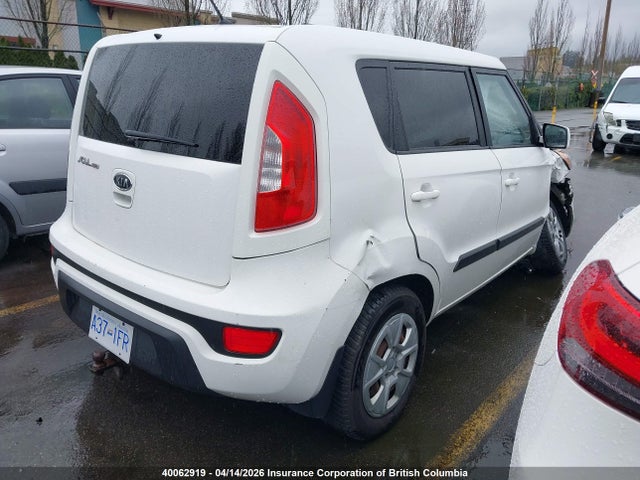40062919 :رقم المزاد ، KNDJT2A5XC7441101 vin ، 2012 Kia Soul مزاد بيع