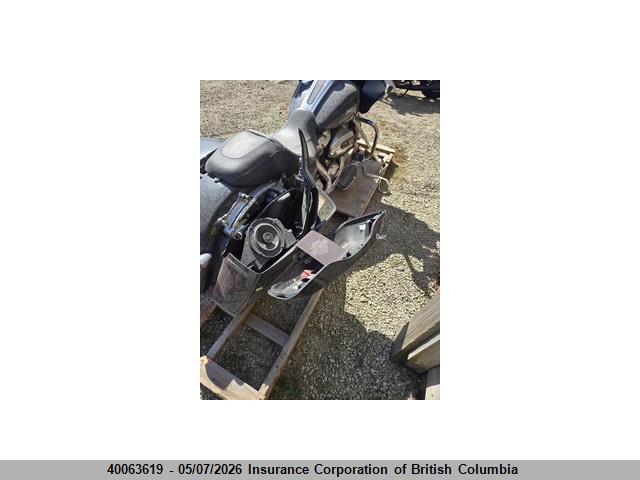 40063619 :رقم المزاد ، 5HD1KHC3XPB623960 vin ، 2023 Harley-davidson Fltrx مزاد بيع