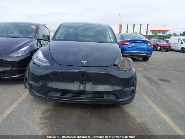 Продажа на аукционе авто 2022 Tesla Model Y Long Range, vin: 7SAYGAEE3NF466476, номер лота: 40063673