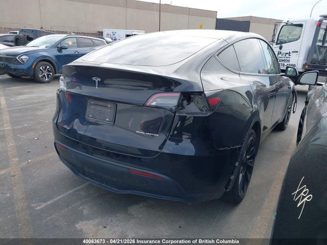 Продажа на аукционе авто 2022 Tesla Model Y Long Range, vin: 7SAYGAEE3NF466476, номер лота: 40063673