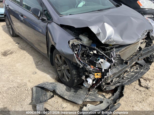 KNAFZ5A33G5464979 KIA Forte