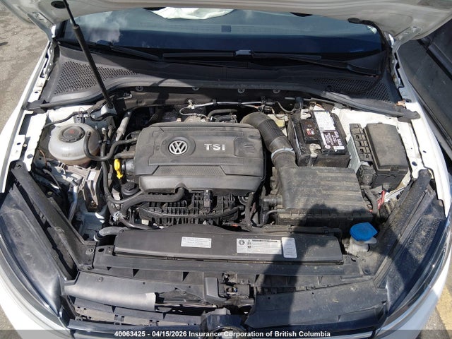 3VW117AU6JM764863 Volkswagen Golf Sportwagen S