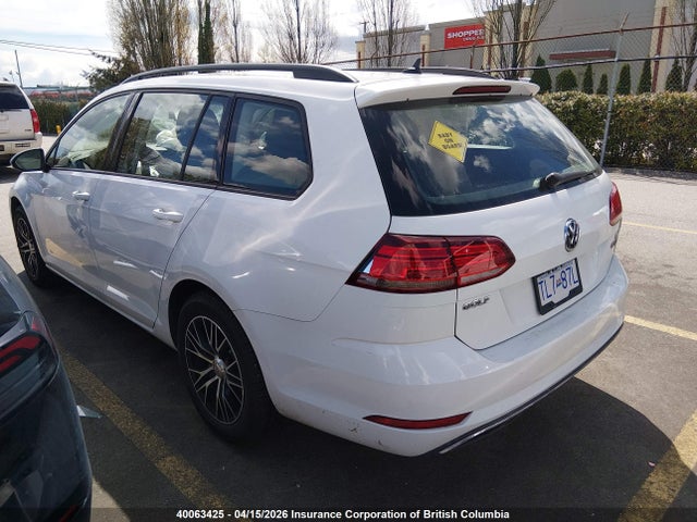 3VW117AU6JM764863 Volkswagen Golf Sportwagen S