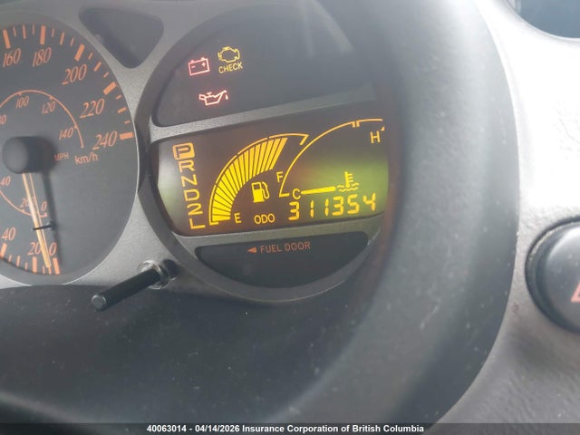 2001 Toyota Celica Gt მანქანა იყიდება აუქციონზე, vin: JTDDR32T410071171, აუქციონის ნომერი: 40063014