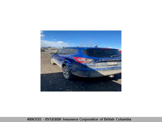 1FMCU9J94JUD10595 Ford Escape Titanium
