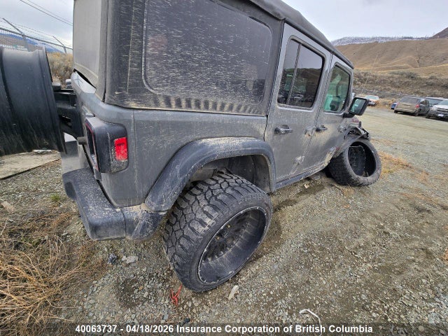 1C4HJXFN1NW161702 Jeep Wrangler Unlimited Rubicon