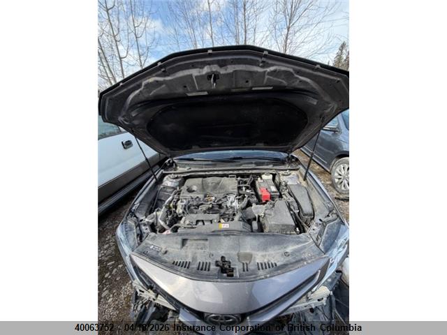 40063752 :رقم المزاد ، 4T1J11BK0LU001678 vin ، 2020 Toyota Camry مزاد بيع