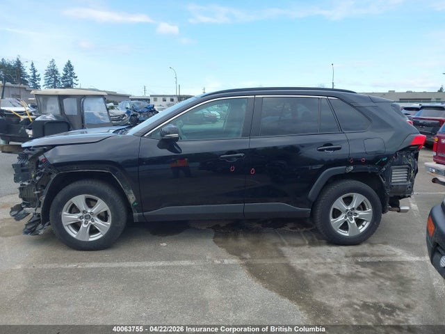 2019 Toyota Rav4 მანქანა იყიდება აუქციონზე, vin: 2T3B1RFV2KW009584, აუქციონის ნომერი: 40063755
