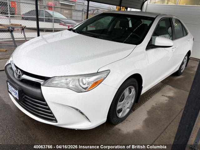 4T1BF1FK1GU542261 Toyota Camry