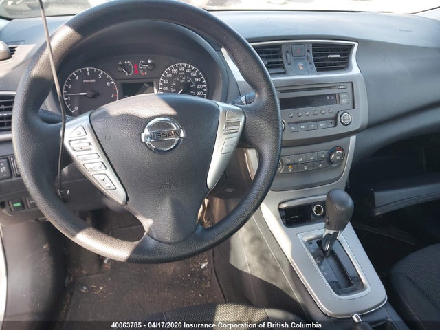2014 Nissan Sentra S/sv/sr/sl მანქანა იყიდება აუქციონზე, vin: 3N1AB7AP7EL641498, აუქციონის ნომერი: 40063785