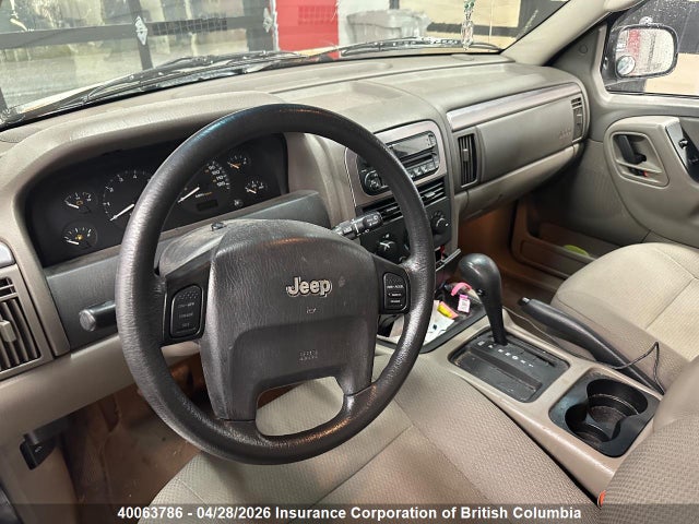 Продажа на аукционе авто 2002 Jeep Grand Cherokee Laredo, vin: 1J4GX48S02C311821, номер лота: 40063786