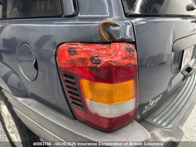 Продажа на аукционе авто 2002 Jeep Grand Cherokee Laredo, vin: 1J4GX48S02C311821, номер лота: 40063786