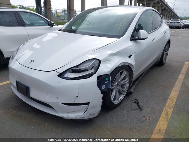 5YJYGDED8MF107645 Tesla Model Y