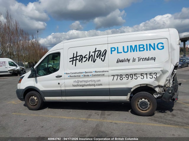 40063792 :رقم المزاد ، 1FTYR2CM1JKB33956 vin ، 2018 Ford Transit-250 مزاد بيع