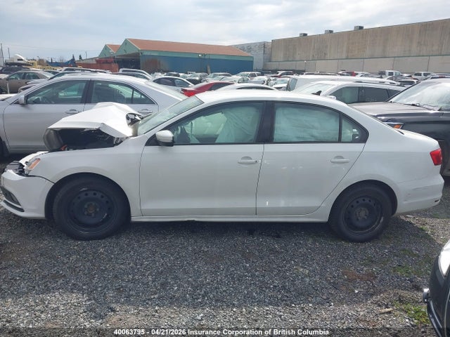 3VWDA7AJ4FM228293 Volkswagen Jetta