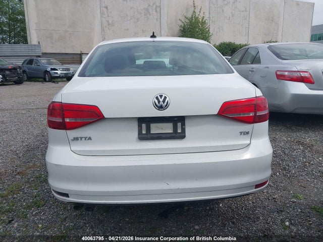 3VWDA7AJ4FM228293 Volkswagen Jetta